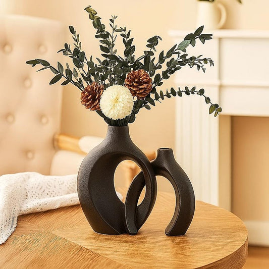 Entangled vase set